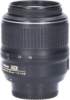 Nikon Tweedehands Nikon 18-55mm f/3.5-5.6 AF-S G DX VR CM4317