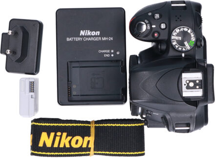 Nikon Tweedehands Nikon D3300 body zwart CM4745