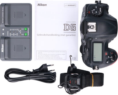 Nikon Tweedehands Nikon D5 Body (XQD) CM5916 Zwart