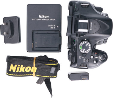 Nikon Tweedehands Nikon D5200 Body zwart CM6099