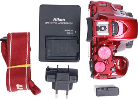 Nikon Tweedehands Nikon D5500 rood - Body CM1868