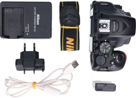Nikon Tweedehands Nikon D5500 zwart - Body CM0681
