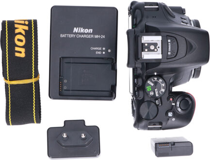 Nikon Tweedehands Nikon D5600 Body Zwart CM4925