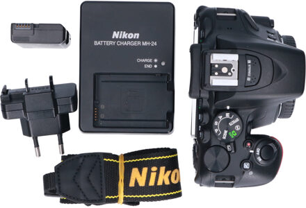 Nikon Tweedehands Nikon D5600 Body Zwart CM7229