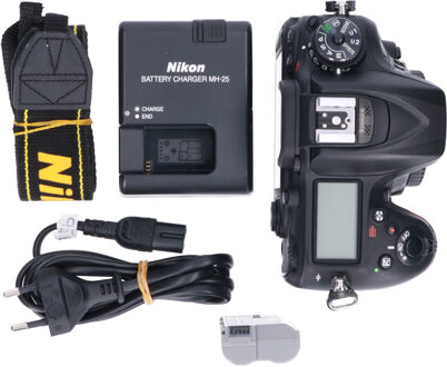 Nikon Tweedehands Nikon D7200 Body CM7518 Zwart