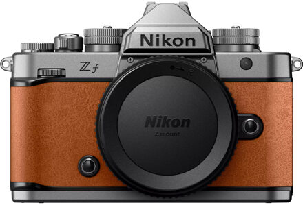 Nikon Z F Silver + 40mm SE Cognac Brown