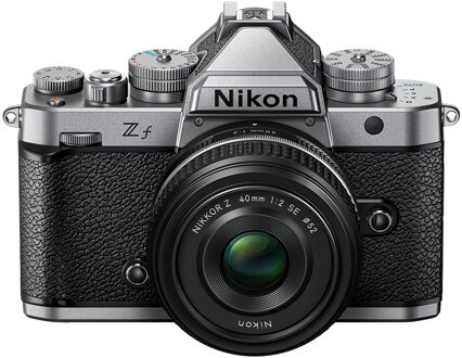 Nikon Z f Silver + 40mm SE
