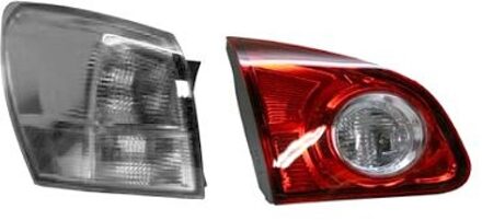 Nissan Achterlicht binnen links 3388933