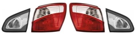 Nissan Achterlicht set SET3389922