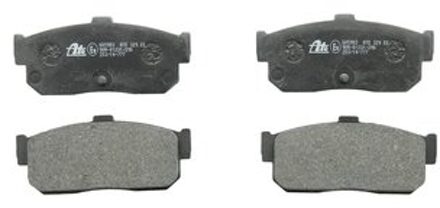 Nissan Remblokken set 13046059832