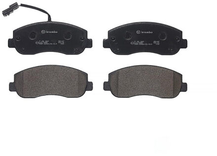 Nissan Remblokken set P68062