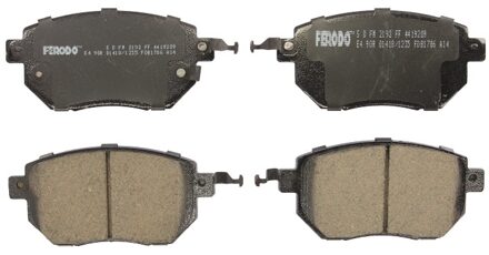 Nissan Remblokken set