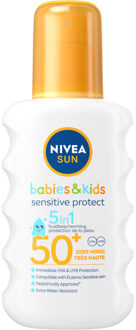 NIVEA Sun Babies & Kids - Protect & Sensitive Spray - Factor Spf50+ - Zonnebrand Spray 200ml