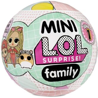 No Brand L.O.L. Surprise Mini Family