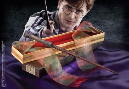 Noble Collection Harry Potter's Wand in Ollivanders Box (NN7005)