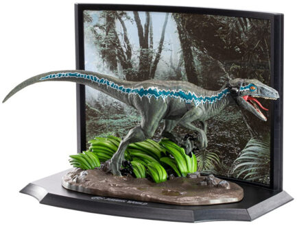 Noble Collection Jurassic World: Velociraptor Blue Diorama Decoratie