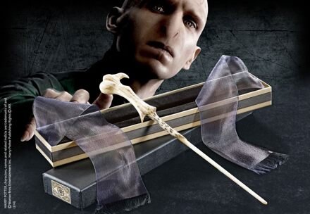 Noble Collection Lord Voldemort's Wand in Ollivanders Box (NN7331)
