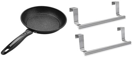 Non-stick Koekenpan Lange Handvat Smeedijzeren Koekenpan Met 2Pcs Rvs Kanteldeur Handdoekenrek Bar houders