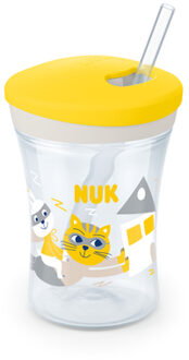 NUK Action Cup zacht drinkrietje, lekvrij vanaf 12 maanden geel - 125ml-250ml
