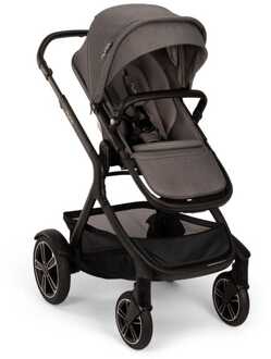 Nuna Demi Next frame met zit