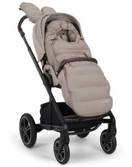 Nuna Pre-order: Nuna winterset voetenzak en handschoenen - levering uiterlijk 8 maart