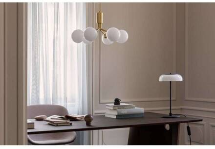 Nuura hanglamp Apiales 6, Ø 50 cm, messingkleurig/opaal messing, opaal