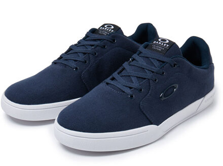Oakley Flyer Lace-Up Blauw Canvas Heren Plimsolls 13551 609 Navy - EU 42.5 / UK 8.5