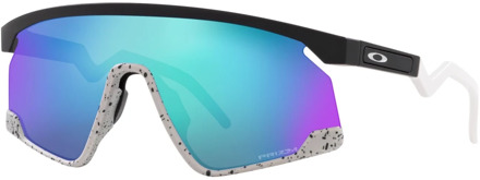 Oakley Matte Black Sunglasses with Prizm Sapphire Oakley , Multicolor , Unisex - 39 MM