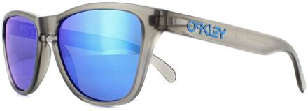 Oakley Sportbrillenshop - Oakley Frogskins XS (extra small) Matte Grey Ink/ Prizm Sapphire - OJ9006-0553