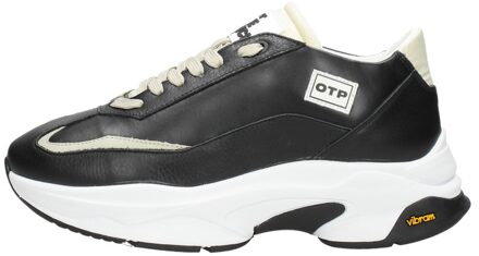 Off The Pitch Runner Cr-3.0 Zwart - 40