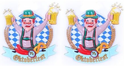 Oktoberfest - 2x Oktoberfest 3D muur/wand decoraties Hans 44cm - Bierfeest feestartikelen - Decoratieborden versiering