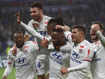 Olympique Lyonnais vs AS Monaco (Ligue 1) (Vliegtuig)