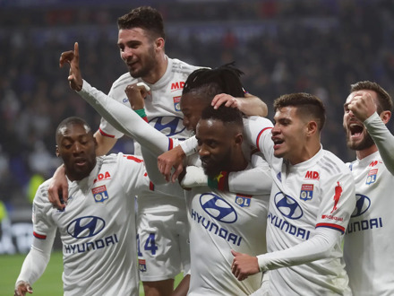 Olympique Lyonnais vs Nantes (Ligue 1) (Eigen vervoer)