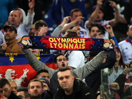 Olympique Lyonnais vs Stade Rennais FC (Ligue 1) (Eigen vervoer)