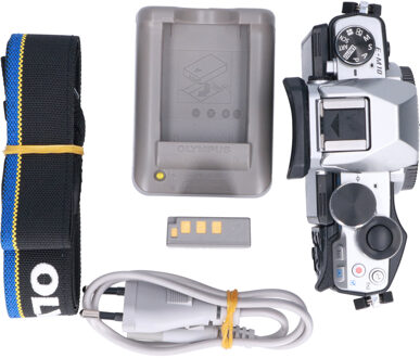 Olympus Tweedehands Olympus E-M10 body zilver CM3778
