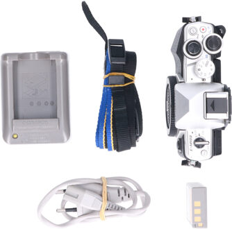 Olympus Tweedehands Olympus OM-D E-M10 Mark II Body Zilver CM5478