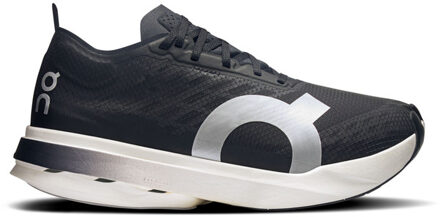 ON Cloudboom Strike Dames zwart/wit - 41