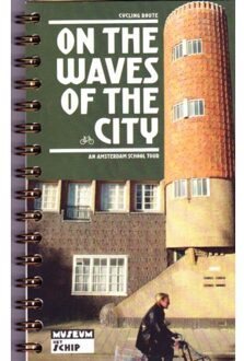 On the waves of the city - Boek T. Heijdra (9081439723)