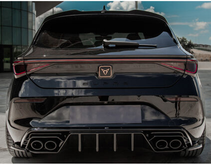 Oneway Achterbumperskirt (Diffuser) passend voor Cupra Leon HB MK1 2020-2024 - Glanzend zwart OWRV21029