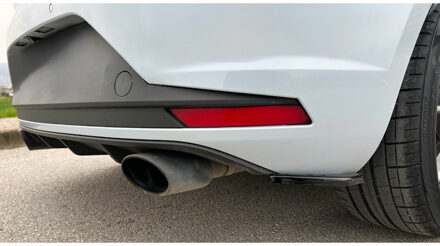 Oneway Achterbumperskirts (Hoeken) passend voor Seat Leon (5F) HB FR/Cupra 2013-2016 Glanzend zwart OWRS11010