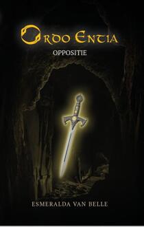 Oppositie -  Esmeralda van Belle (ISBN: 9789464642391)