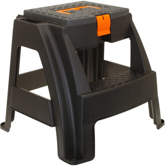 Opstap kruk - grijs/oranje - 47 x 41,5 x 42 cm - met afsluitbaar opbergvak en handgreep keukenkruk