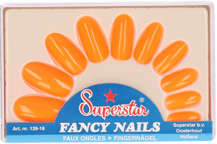 Oranje kunstnagels