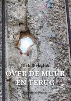 Over de muur en terug