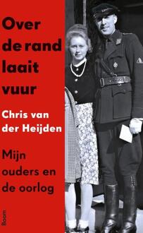 Over de rand laait vuur -  Chris van der Heijden (ISBN: 9789024470761)