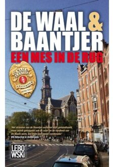 Overamstel Uitgevers Een mes in de rug - Boek Simon de Waal (9048832829)