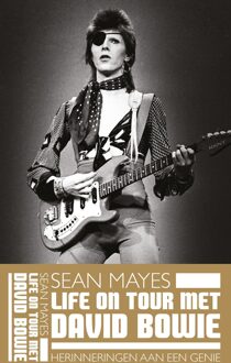 Overamstel Uitgevers Life on Tour met David Bowie - Boek Sean Mayes (9048842069)