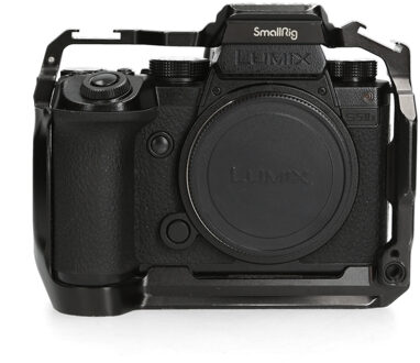Panasonic Lumix DC-S5 IIX
