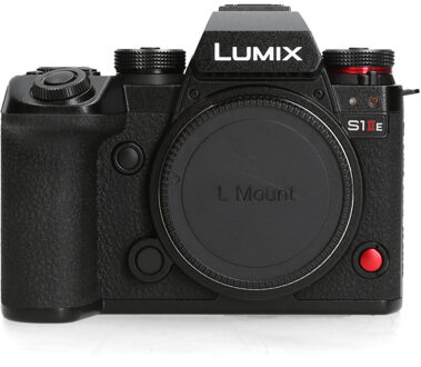Panasonic Lumix S1 IIE