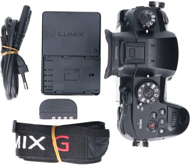 Panasonic Tweedehands Panasonic DC-GH5 Body CM6257 Zwart